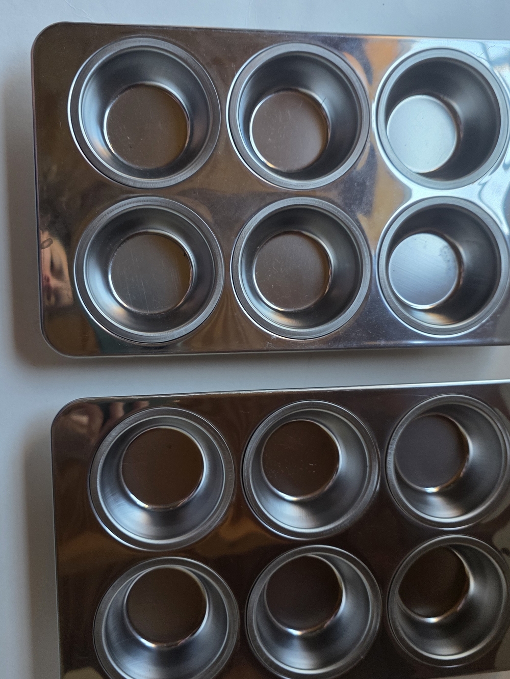 Noname Silver 12-Cup Muffin Pan Set - Nonstick Steel
